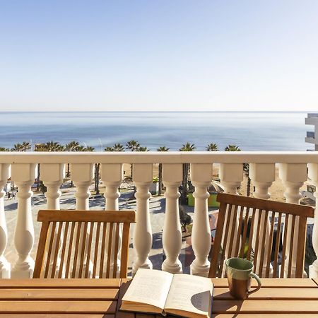 Appartement Atico Pink Seafront à La Mata  Extérieur photo